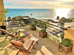 Luxury Seaview Apartment